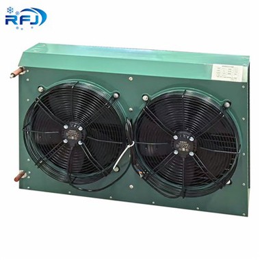 מעבה מקורר לחדר מקפיא